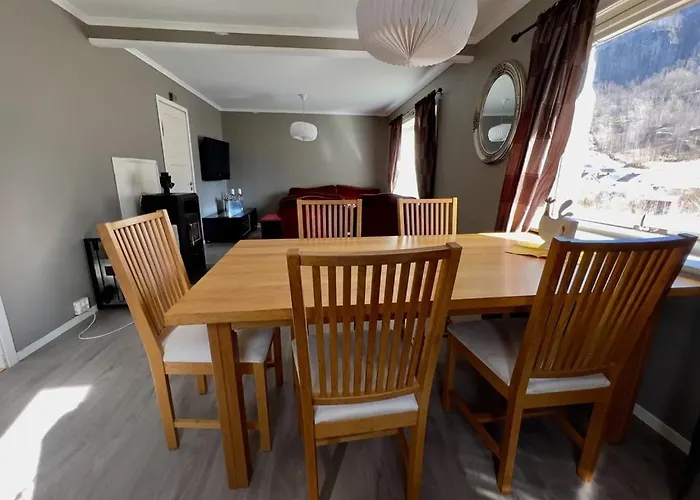 Overnating I * Sauda